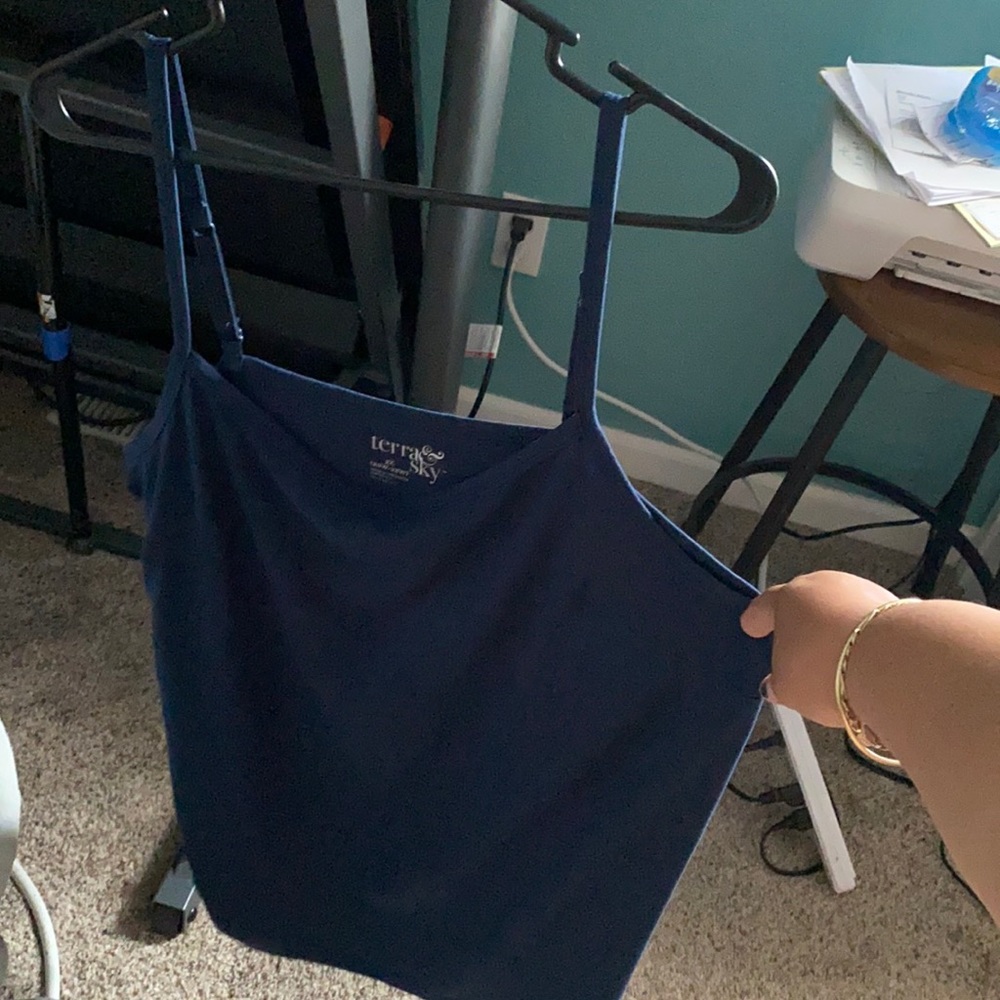 Spaghetti strap shirt